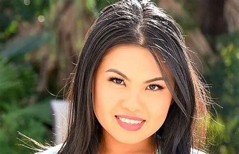 Cindy Starfall Biography, Age, Height, Family, Wiki